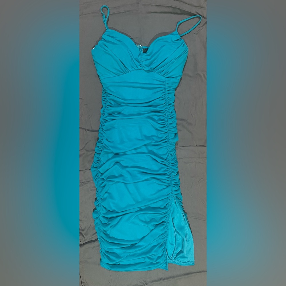 Turquoise bodycon dress